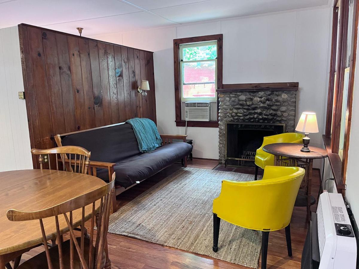 Camp Hudson Pines Villa Corinth Екстериор снимка